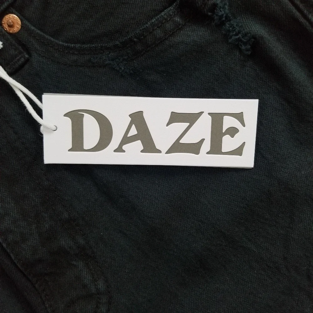 Daze new tags